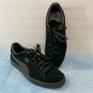 Puma Suede Classic Sneakers - Men’s 10.5
